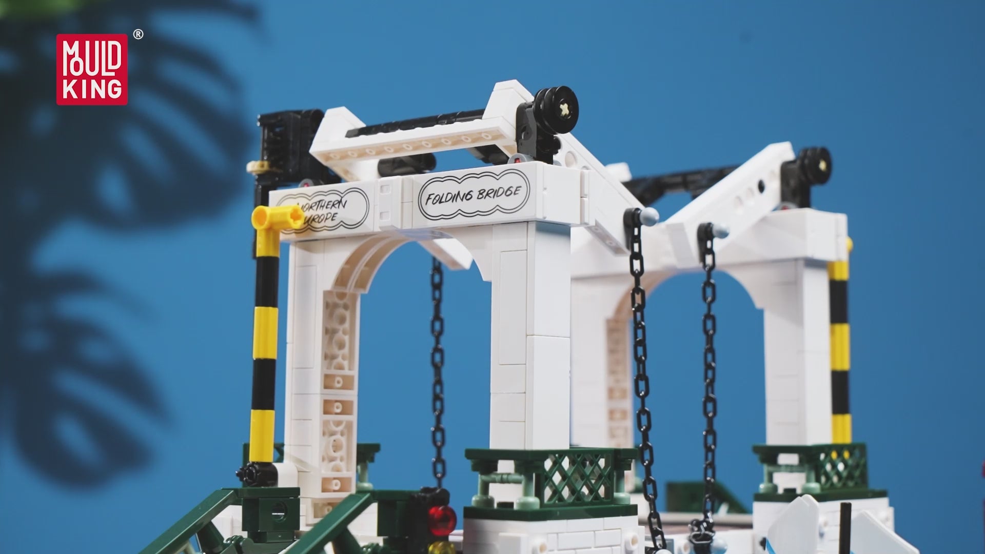 Nordic Town Folding Brigde